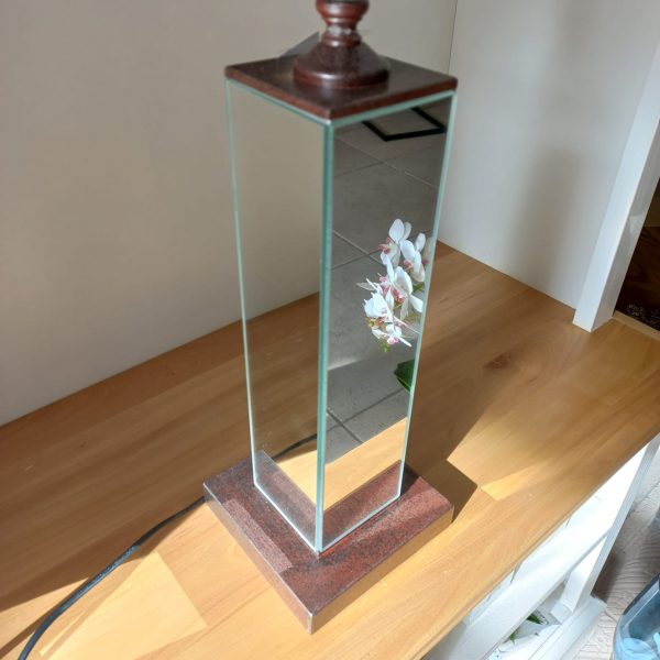 Lámpara de mesa FRED oxido espejo - Detalle